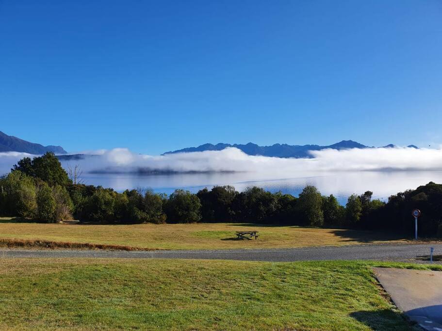 Manapouri Beech Haven Villa Buitenkant foto