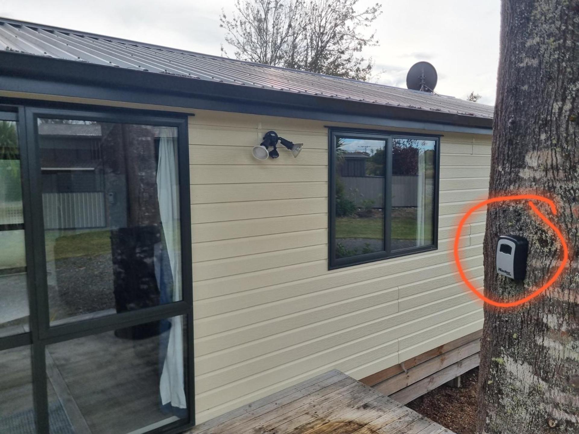Manapouri Beech Haven Villa Buitenkant foto